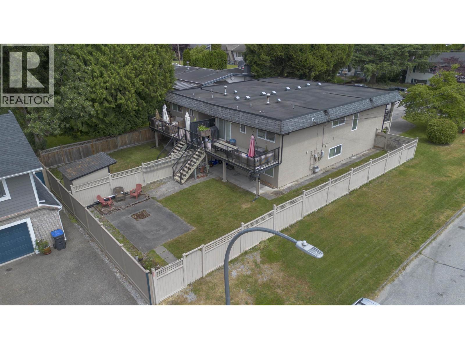 3421-3423 Edinburgh Street, Port Coquitlam, British Columbia  V3B 4K4 - Photo 36 - R3057631