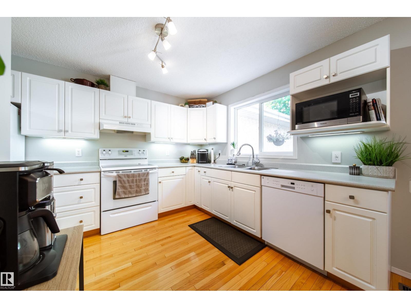 1644 Jamha Rd Nw, Edmonton, Alberta  T6L 6V7 - Photo 17 - E4461820