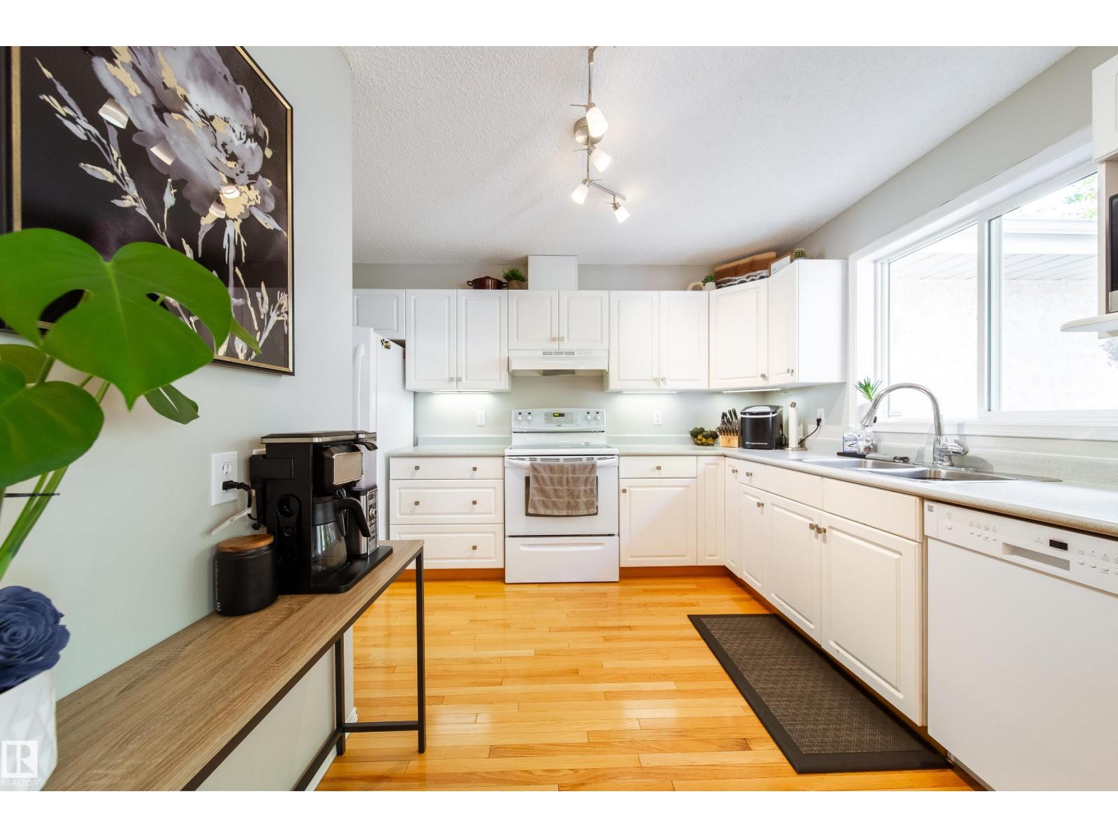 1644 Jamha Rd Nw, Edmonton, Alberta  T6L 6V7 - Photo 16 - E4461820