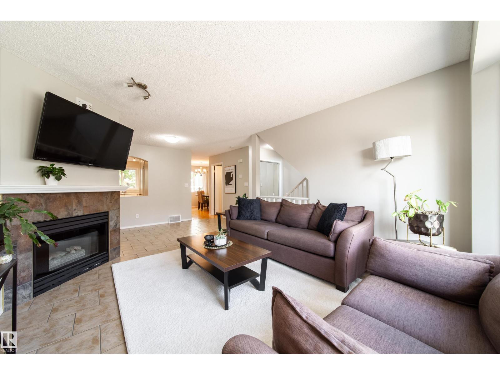 1644 Jamha Rd Nw, Edmonton, Alberta  T6L 6V7 - Photo 8 - E4461820