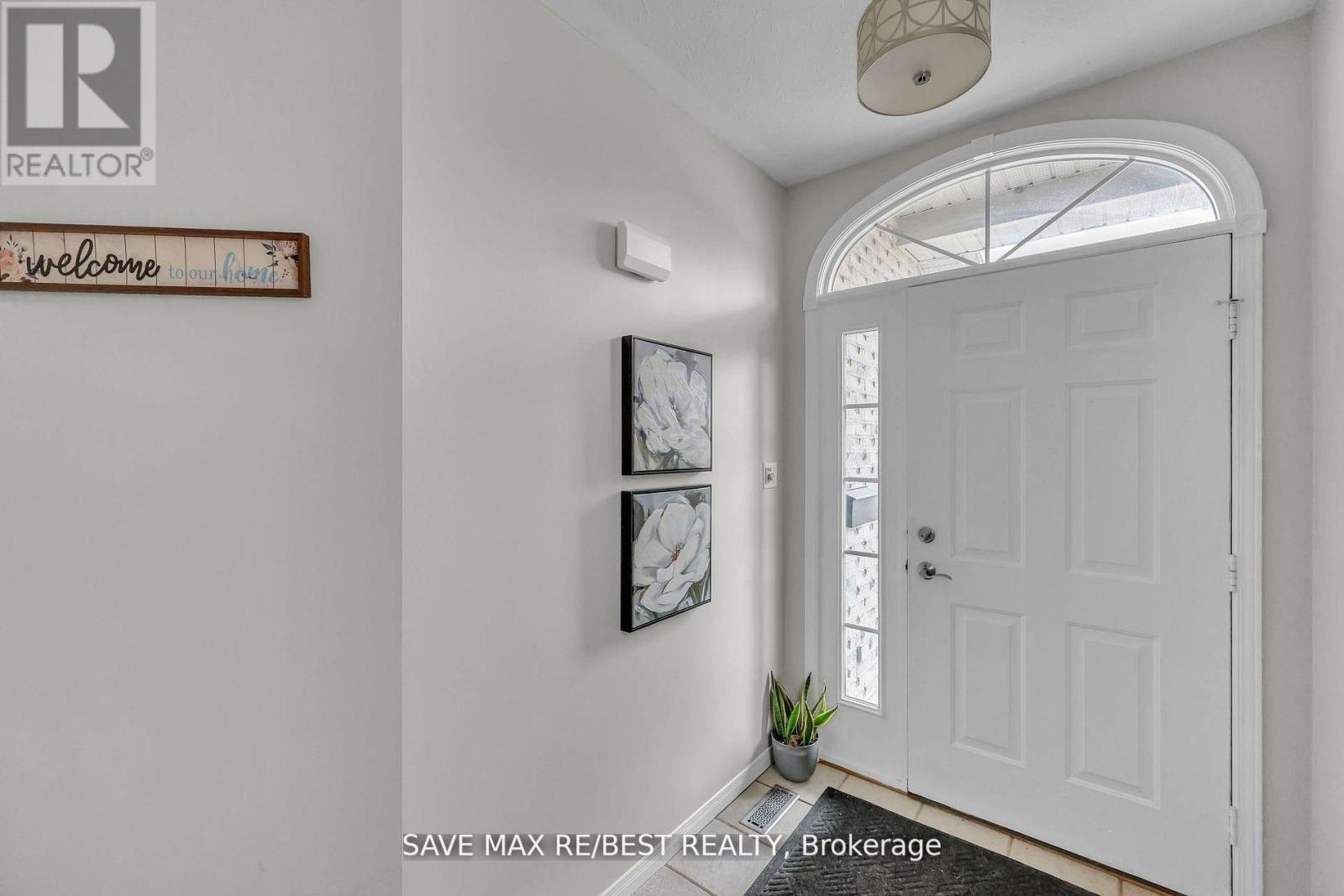 1143 Blackmaple Drive, London East, Ontario  N5Y 5V3 - Photo 5 - X12458241