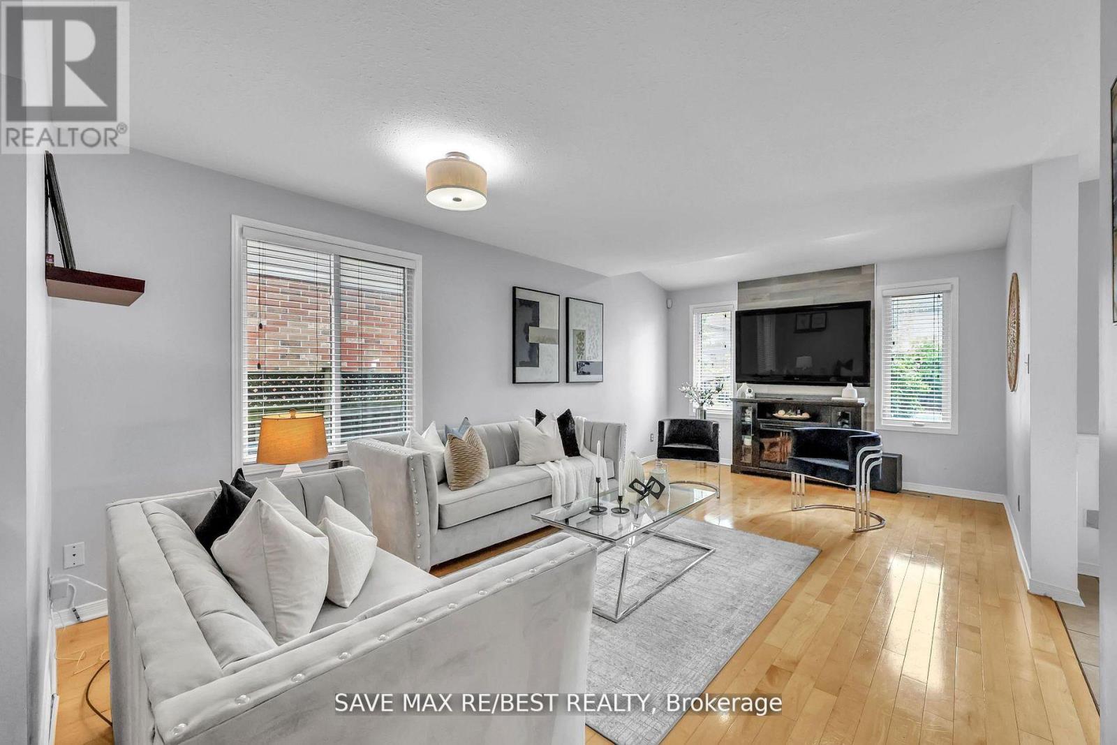 1143 Blackmaple Drive, London East, Ontario  N5Y 5V3 - Photo 8 - X12458241