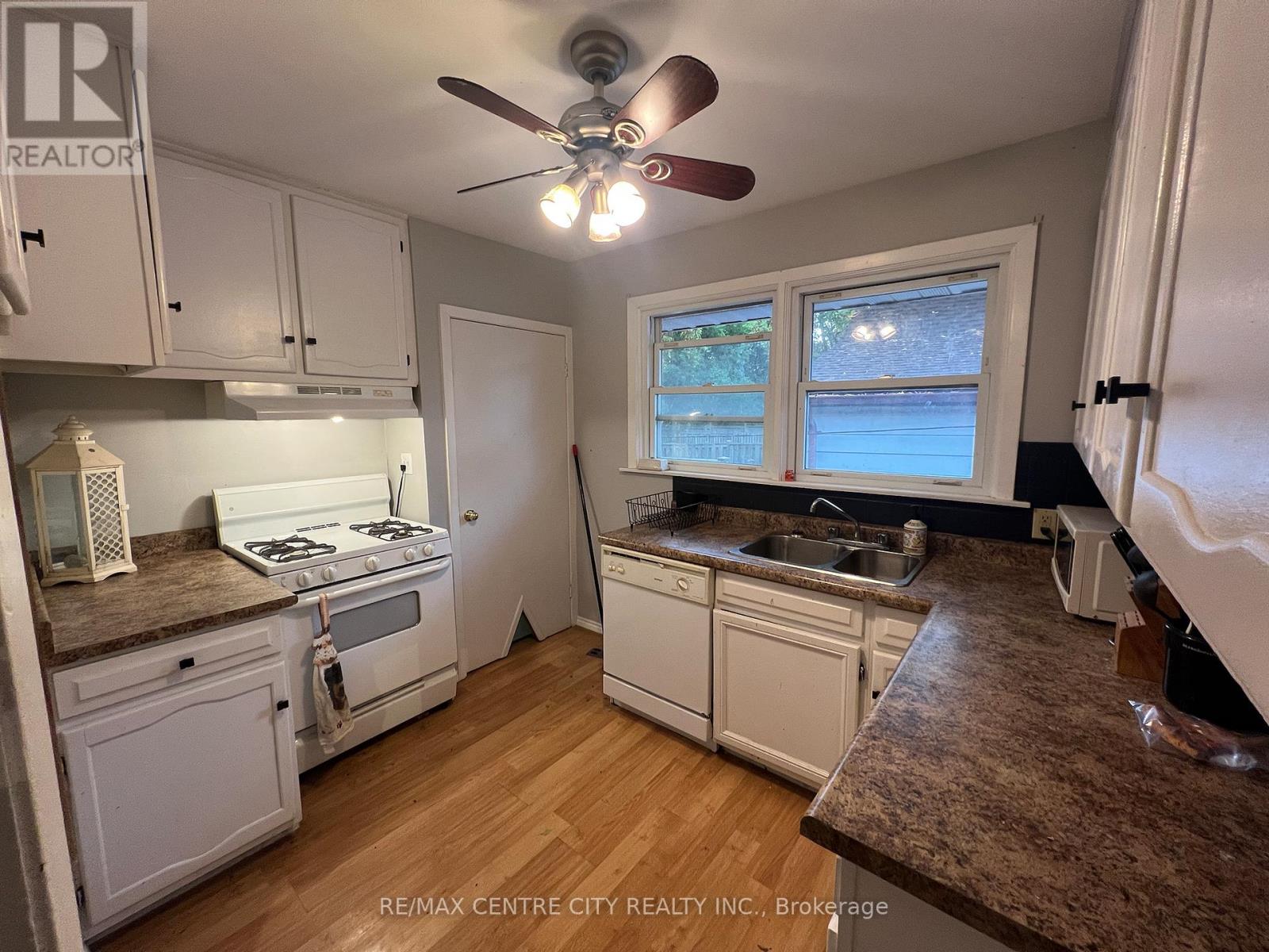 78 Boullee Street, London East, Ontario  N5Y 1T6 - Photo 3 - X12456392