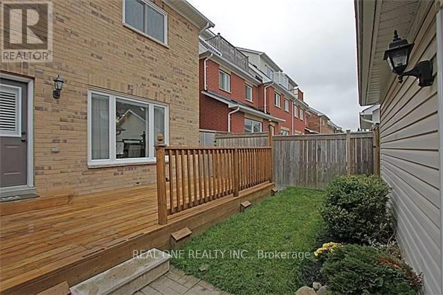 78 Bassett Avenue, Richmond Hill, Ontario  L4B 4G1 - Photo 10 - N12458294