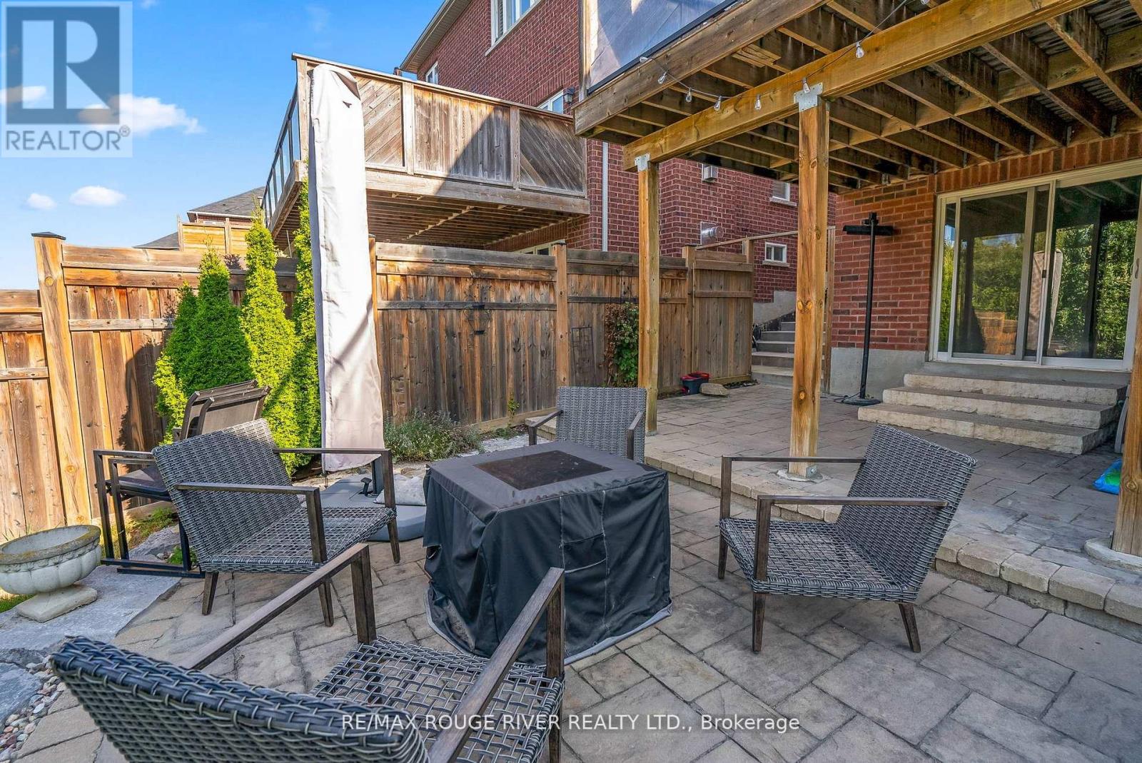 34 Endeavour Court, Whitby, Ontario  L1P 0B5 - Photo 49 - E12458351