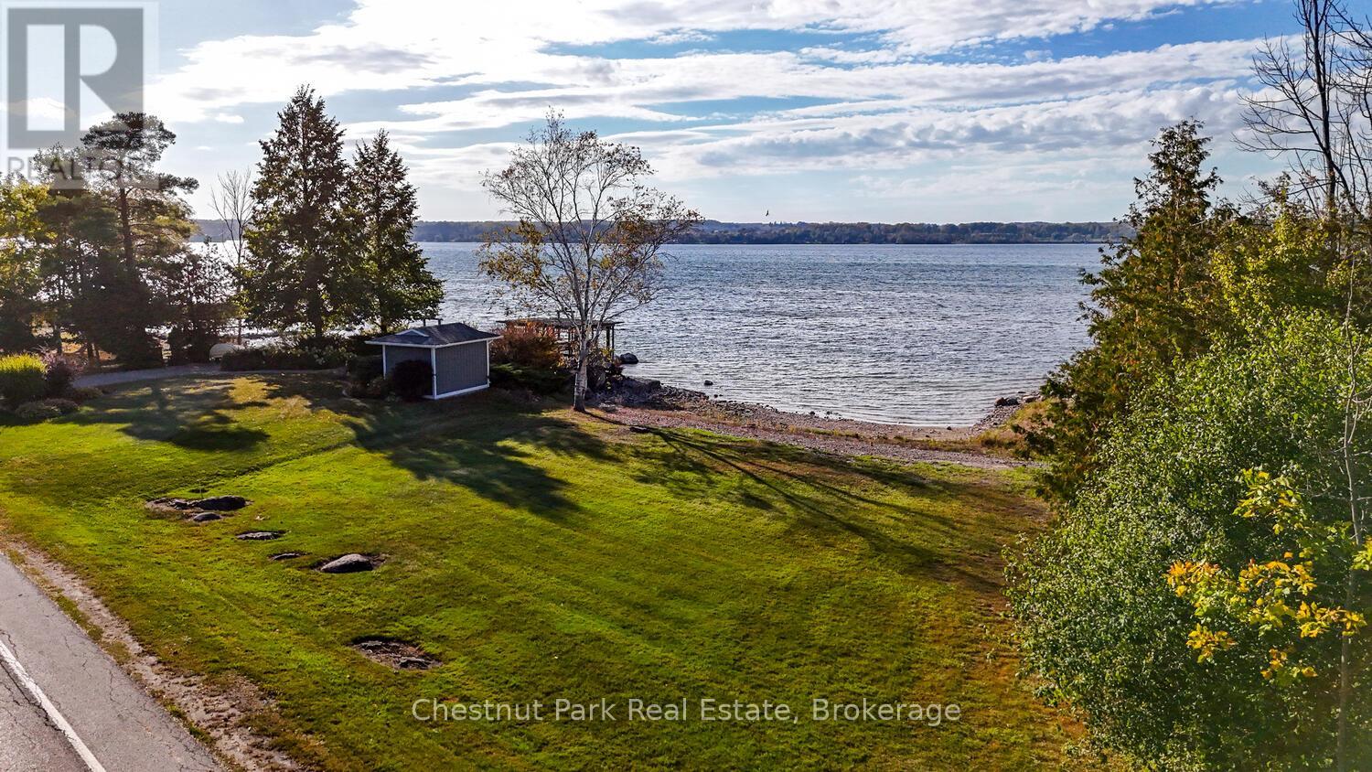 3573 East Bayshore Road, Owen Sound, Ontario  N4K 5N3 - Photo 13 - X12458358