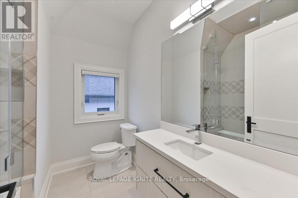 86 Glentworth Road, Toronto (Don Valley Village), Ontario  M2J 2E8 - Photo 24 - C12457783