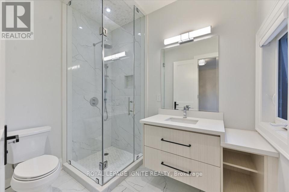86 Glentworth Road, Toronto (Don Valley Village), Ontario  M2J 2E8 - Photo 27 - C12457783