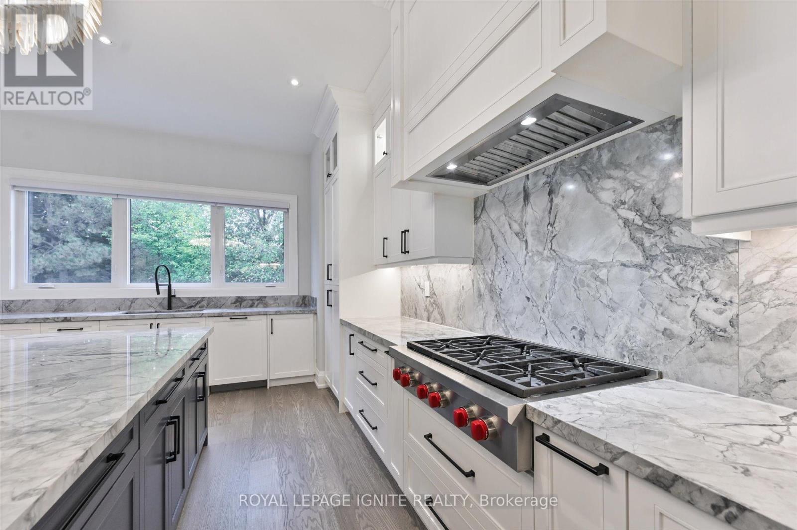 86 Glentworth Road, Toronto (Don Valley Village), Ontario  M2J 2E8 - Photo 31 - C12457783