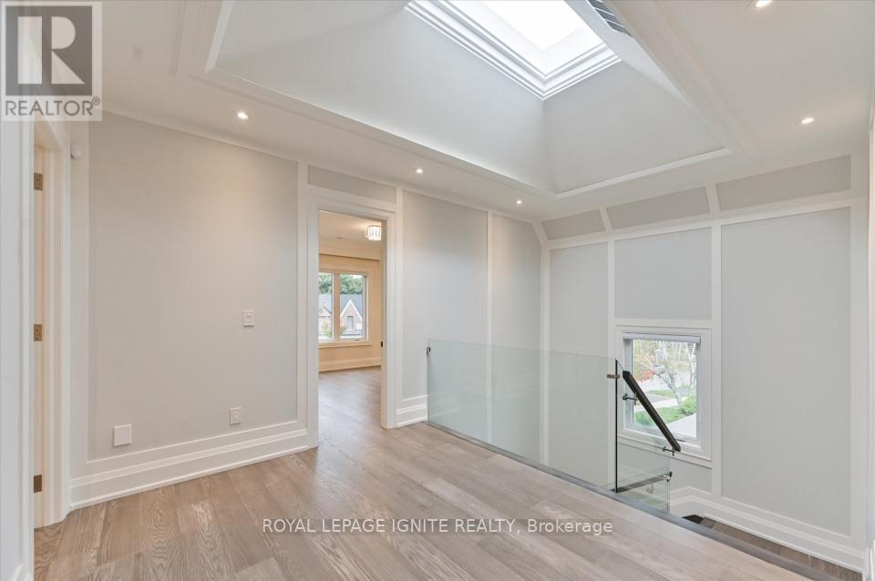86 Glentworth Road, Toronto (Don Valley Village), Ontario  M2J 2E8 - Photo 37 - C12457783