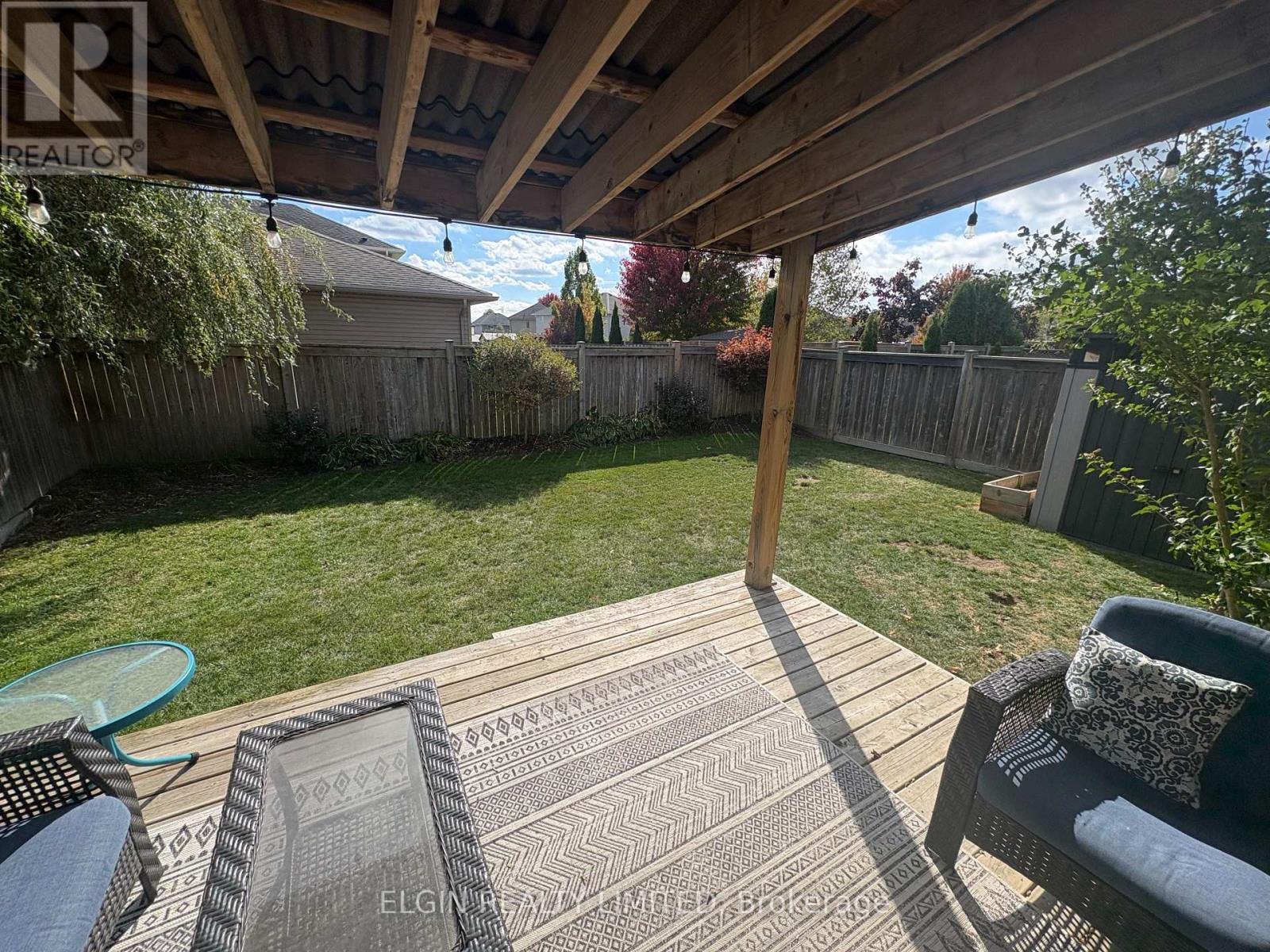 10 Ambleside Drive, St. Thomas, Ontario  N5P 0A9 - Photo 25 - X12458331