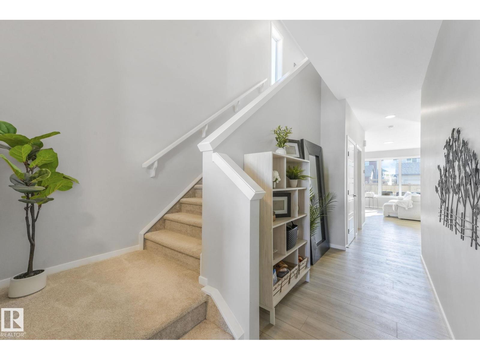 1027 Stoneside Rd, Sherwood Park, Alberta  T8H 3A2 - Photo 4 - E4461822