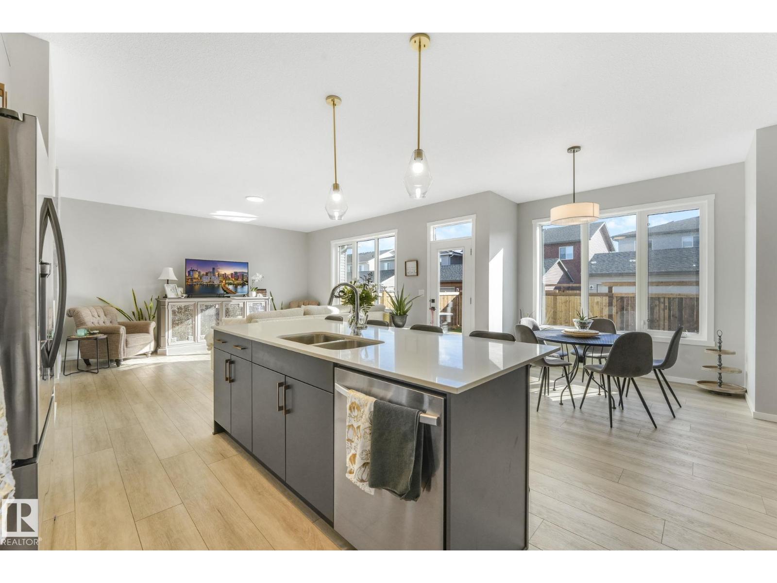 1027 Stoneside Rd, Sherwood Park, Alberta  T8H 3A2 - Photo 7 - E4461822