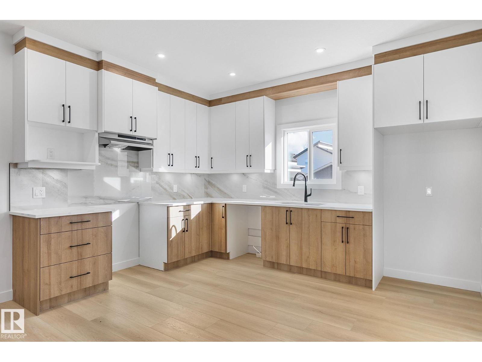 10617 99 St, Morinville, Alberta  T8R 2P1 - Photo 11 - E4461823