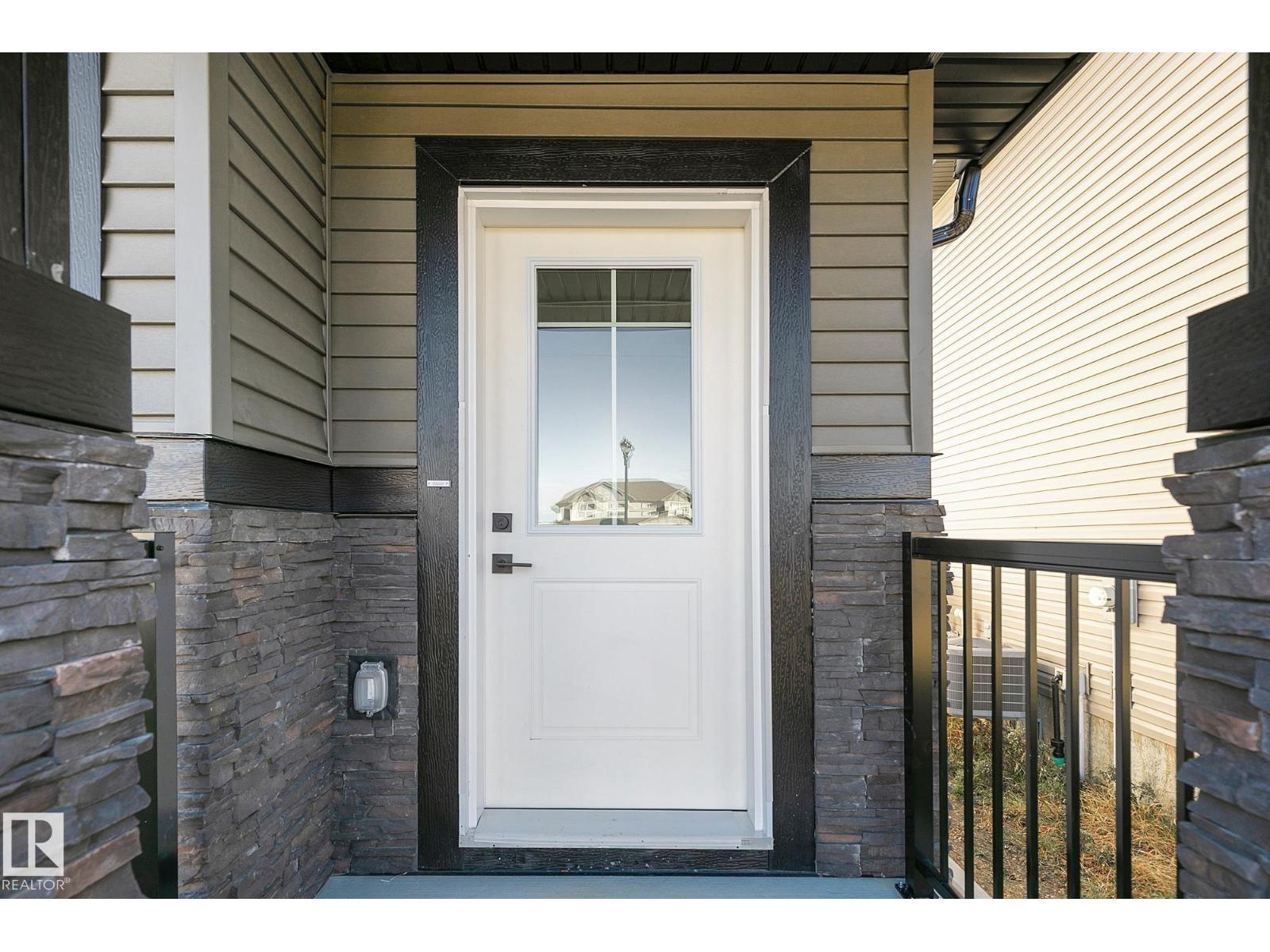10617 99 St, Morinville, Alberta  T8R 2P1 - Photo 2 - E4461823