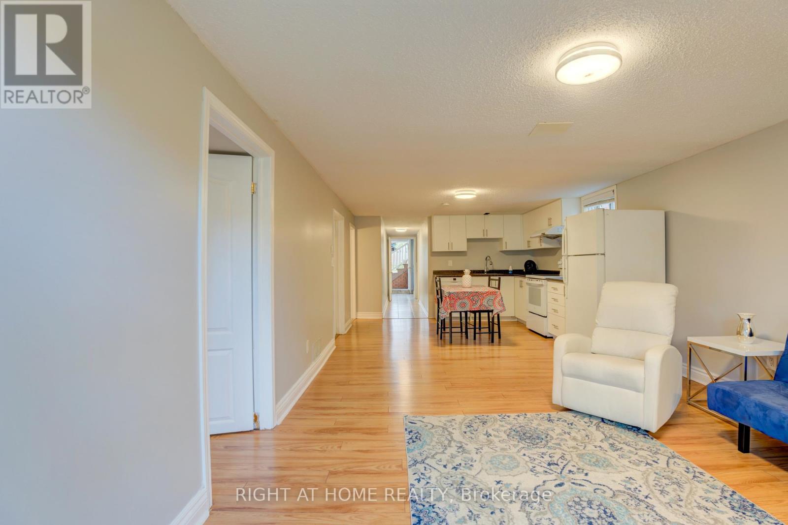 208 Meadows Boulevard, Mississauga, Ontario  L4Z 1J9 - Photo 19 - W12458290