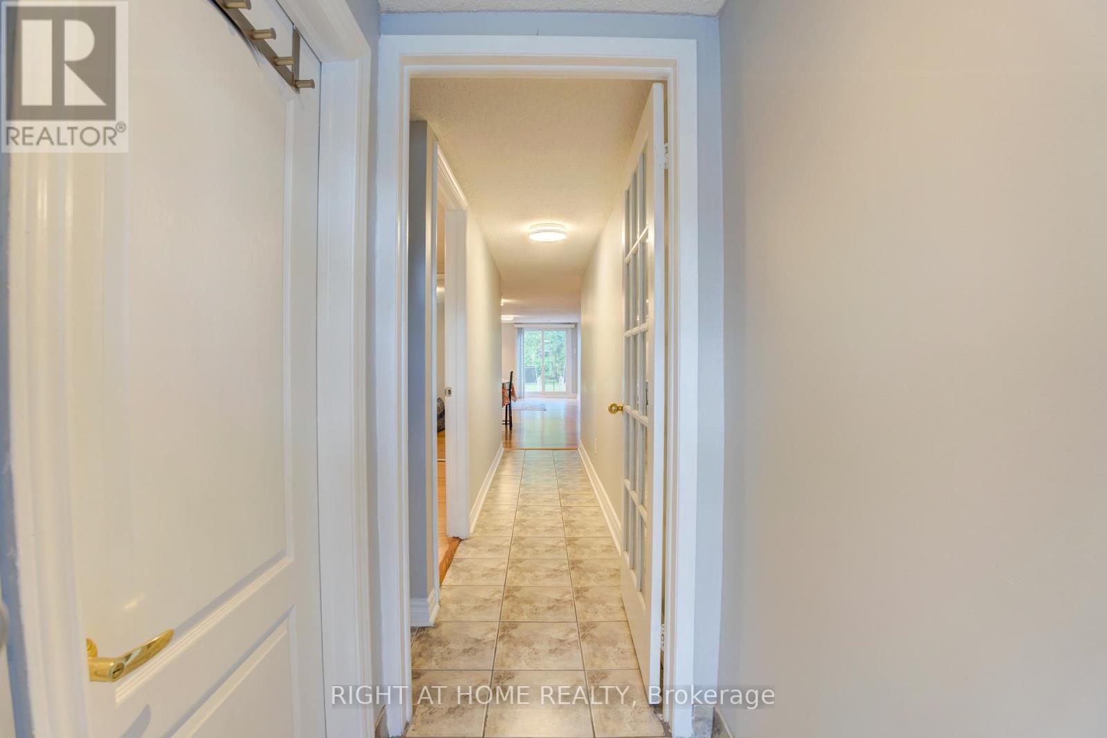 208 Meadows Boulevard, Mississauga, Ontario  L4Z 1J9 - Photo 24 - W12458290