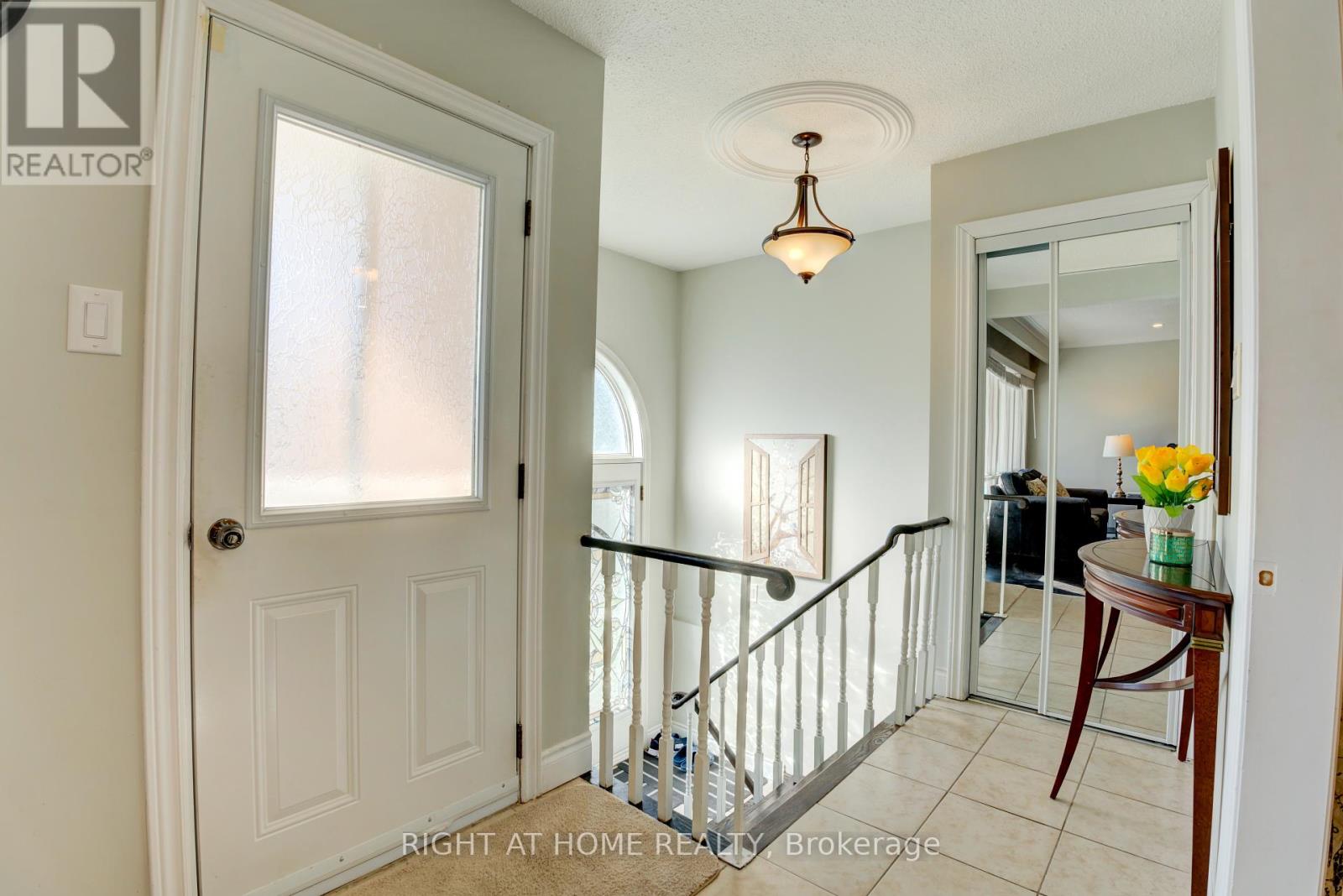208 Meadows Boulevard, Mississauga, Ontario  L4Z 1J9 - Photo 3 - W12458290