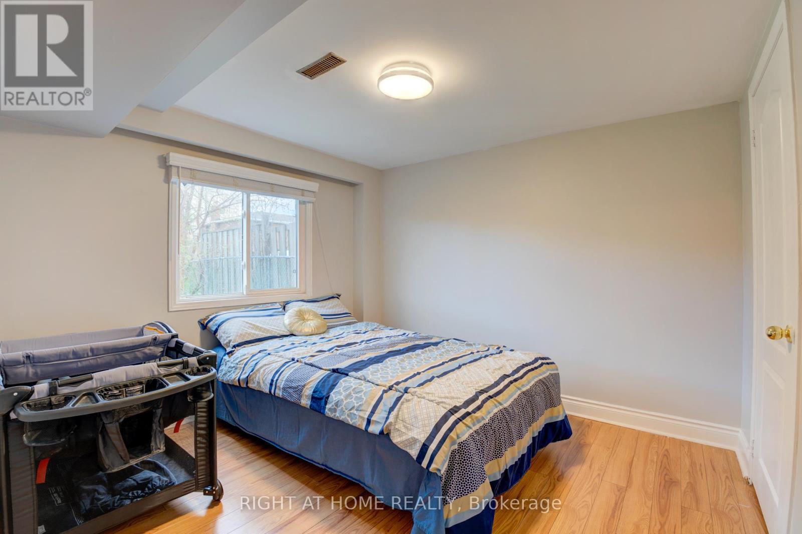 208 Meadows Boulevard, Mississauga, Ontario  L4Z 1J9 - Photo 33 - W12458290