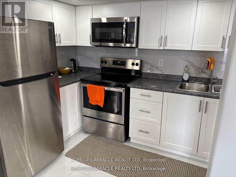 Bsmt - 8 Robert Parkinson Drive, Brampton, Ontario  L7A 0Y3 - Photo 15 - W12458300