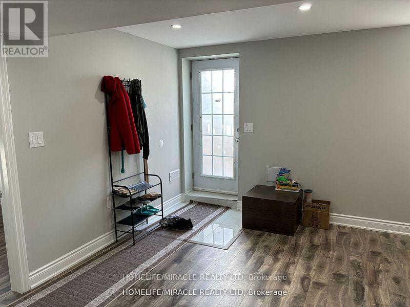 Bsmt - 8 Robert Parkinson Drive, Brampton, Ontario  L7A 0Y3 - Photo 2 - W12458300