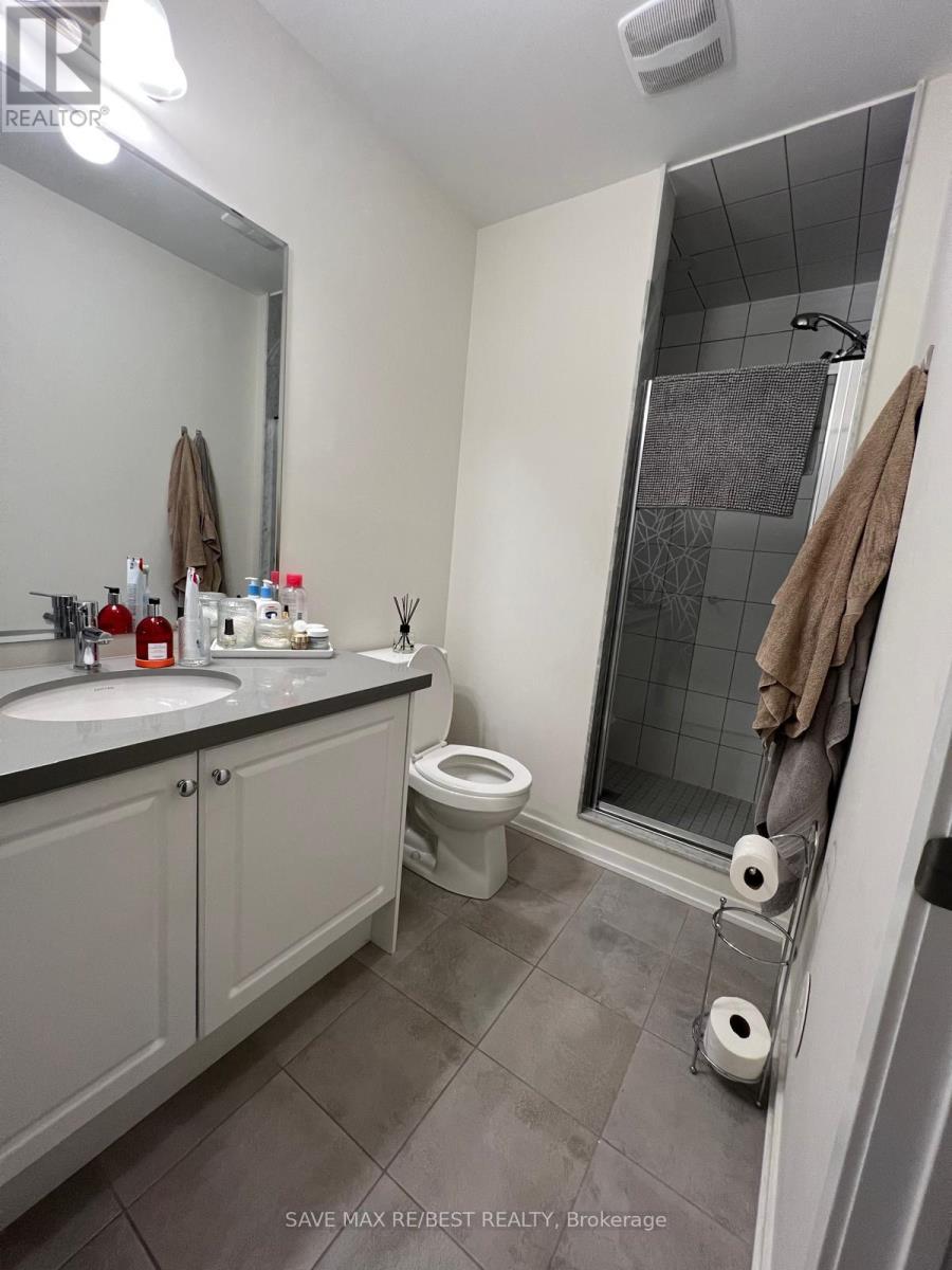 10 Heathrow Lane, Caledon, Ontario  L7E 4M4 - Photo 15 - W12458305