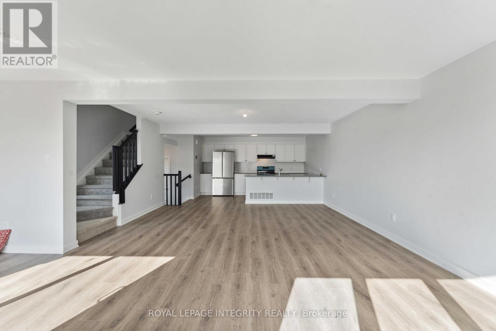 571 Woven Pvt Private, Ottawa, Ontario  K2S 3B2 - Photo 14 - X12458342
