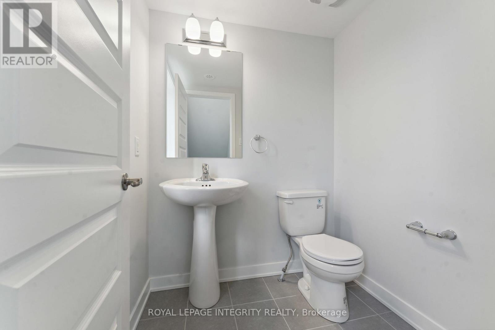 571 Woven Pvt Private, Ottawa, Ontario  K2S 3B2 - Photo 18 - X12458342