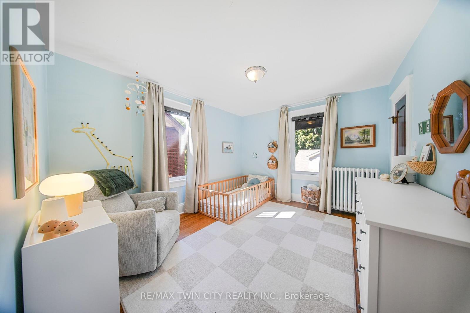 60 Heins Avenue, Kitchener, Ontario  N2G 1Z8 - Photo 26 - X12458301