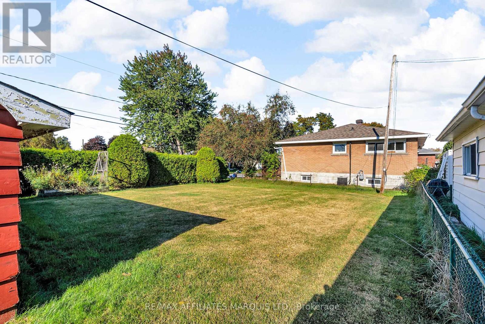 1301 Gallinger Avenue, Cornwall, Ontario  K6J 4T4 - Photo 34 - X12458332