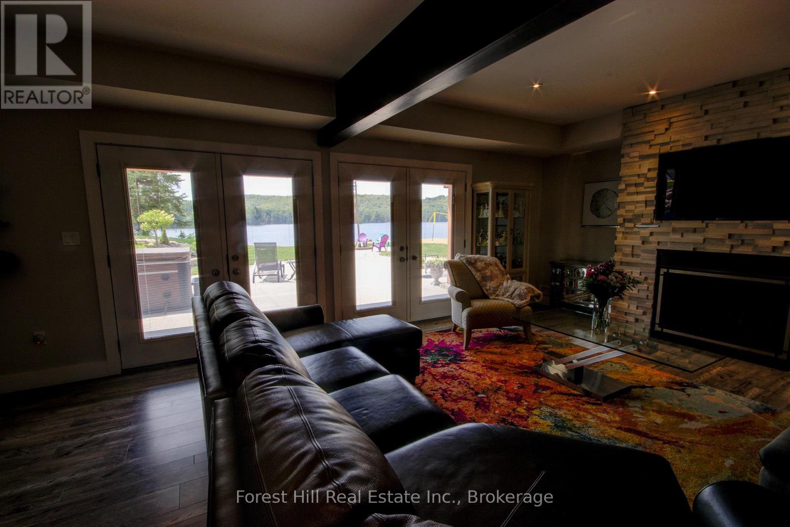142 Himbury Lane, Kearney, Ontario  P0A 1M0 - Photo 31 - X12308320