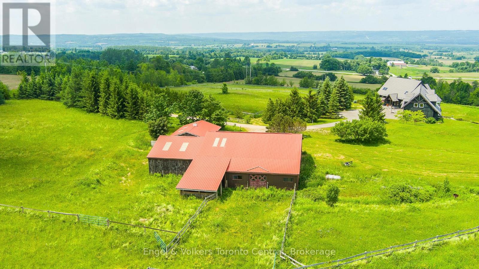 496083 Grey Road 2 Road, Blue Mountains, Ontario  N0H 1J0 - Photo 40 - X12451981