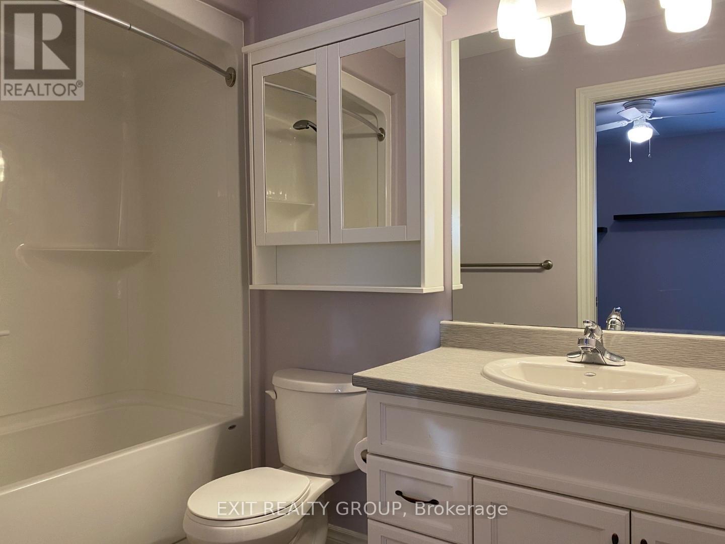 81 Mountain Ash Drive, Belleville, Ontario  K8N 0E3 - Photo 13 - X12321583