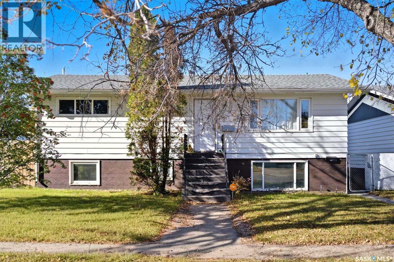 1051 109th STREET, North Battleford, Saskatchewan