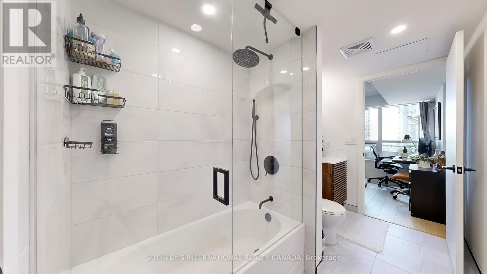1123 - 38 Joe Shuster Way, Toronto, Ontario  M6K 0A5 - Photo 15 - C12458327