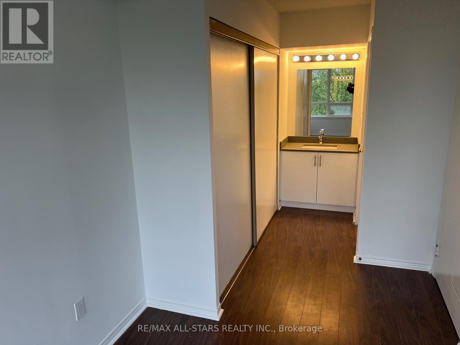 611 - 5 Greystone Walk Drive, Toronto, Ontario  M1K 5J5 - Photo 12 - E12458335
