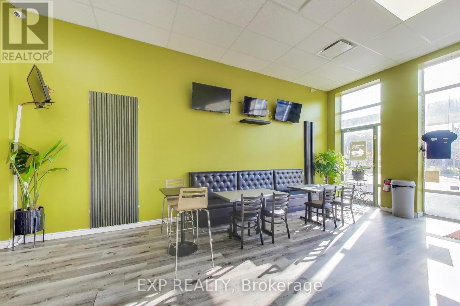 Unit #4a - 3220 Kingston Road, Toronto (Cliffcrest), Ontario  M1M 1P4 - Photo 2 - E12458357