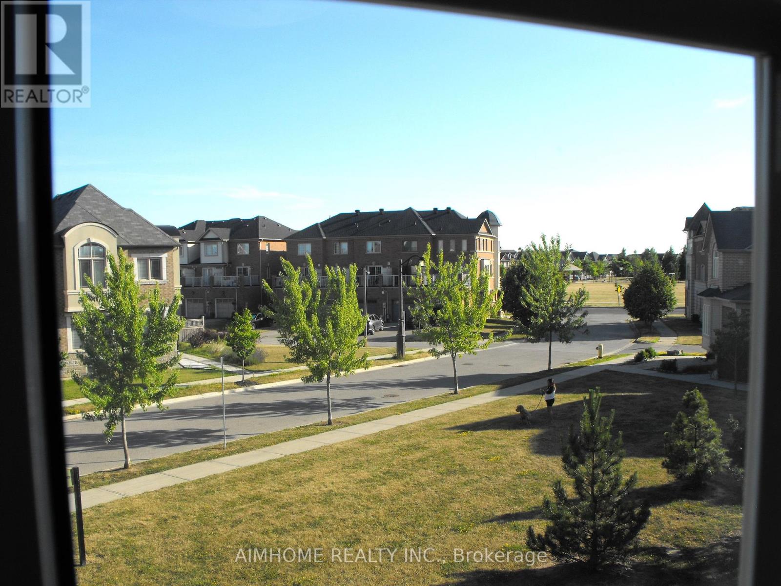 18 Saddlebrook Drive, Markham, Ontario  L6B 1J4 - Photo 31 - N12458323