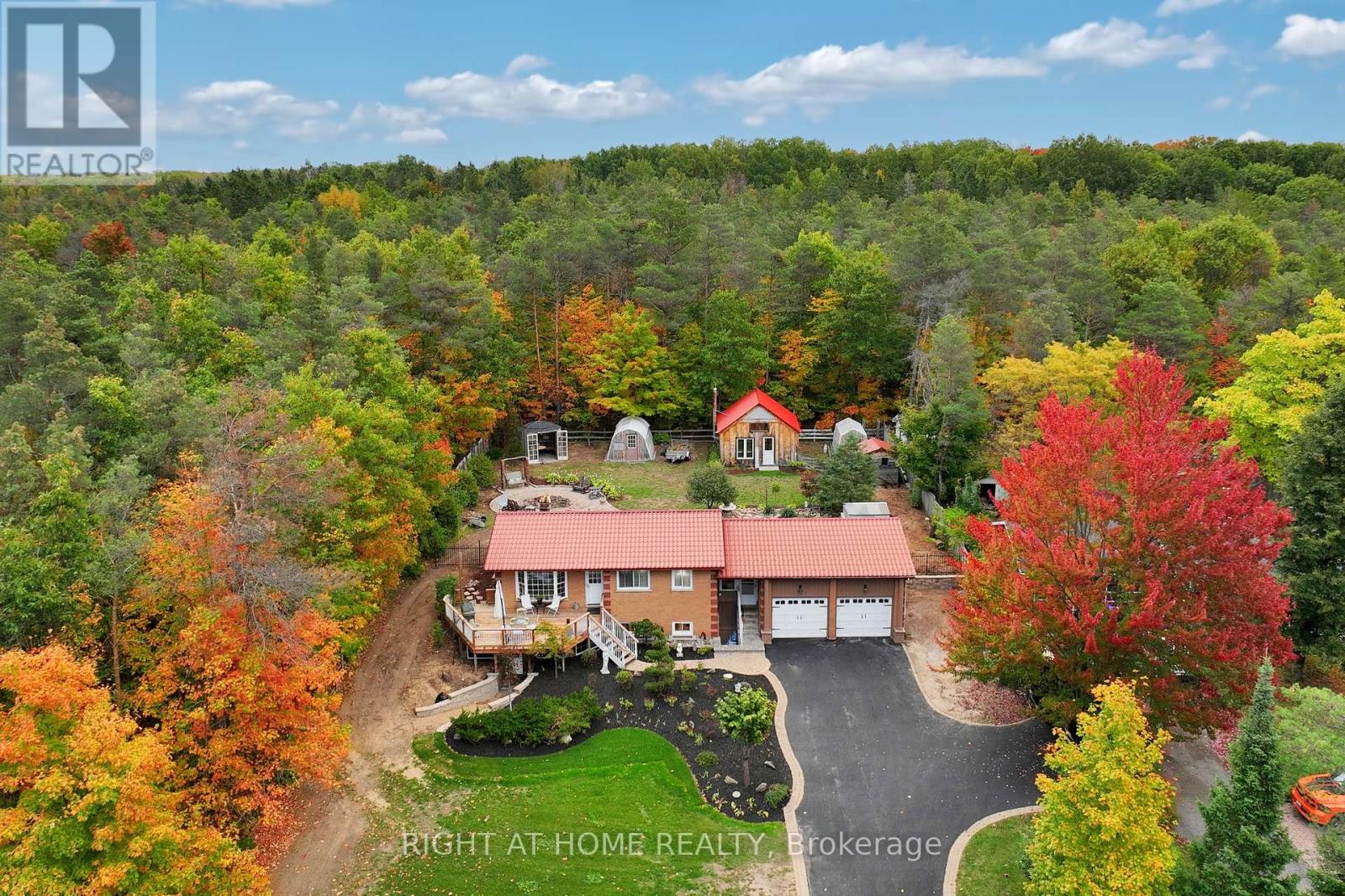 1243 Crossland Road, Springwater, Ontario  L9X 1B3 - Photo 35 - S12458361