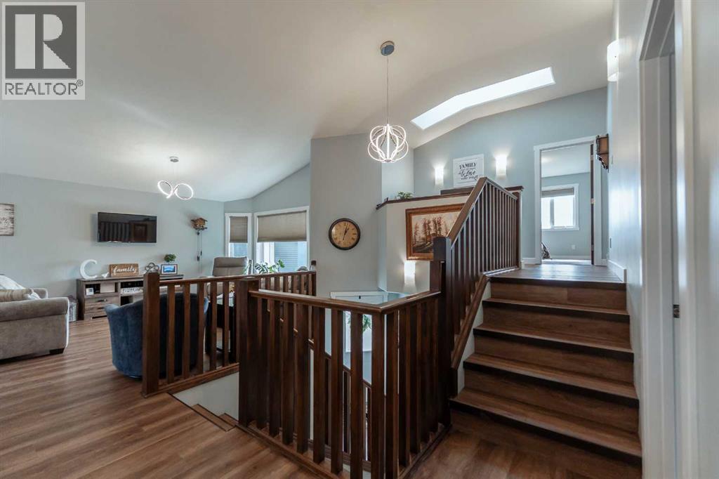 87 Gateway Mews S, Lethbridge, Alberta  T1K 5S2 - Photo 4 - A2260925