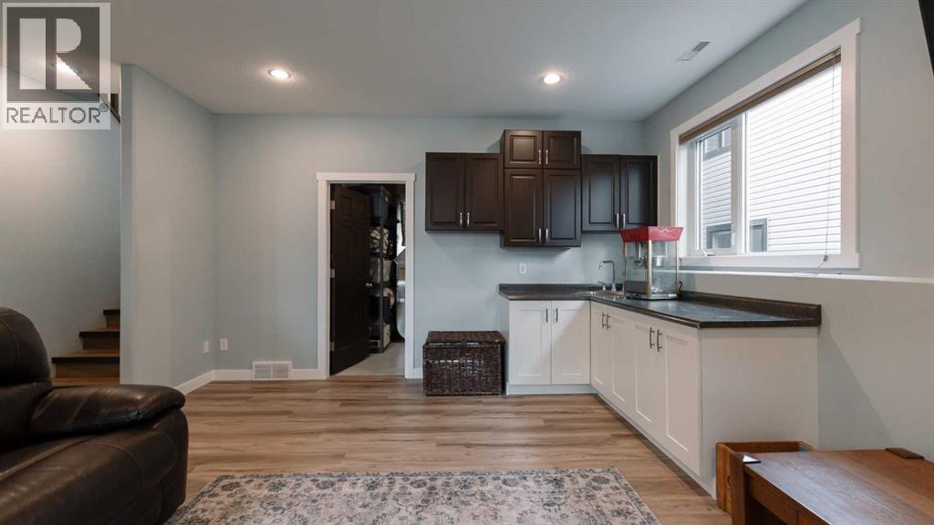 87 Gateway Mews S, Lethbridge, Alberta  T1K 5S2 - Photo 32 - A2260925