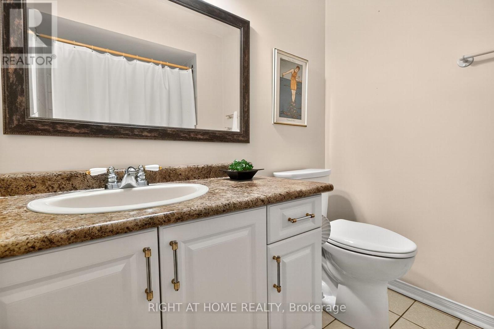 63 - 1725 The Chase, Mississauga, Ontario  L5M 4N3 - Photo 20 - W12458320