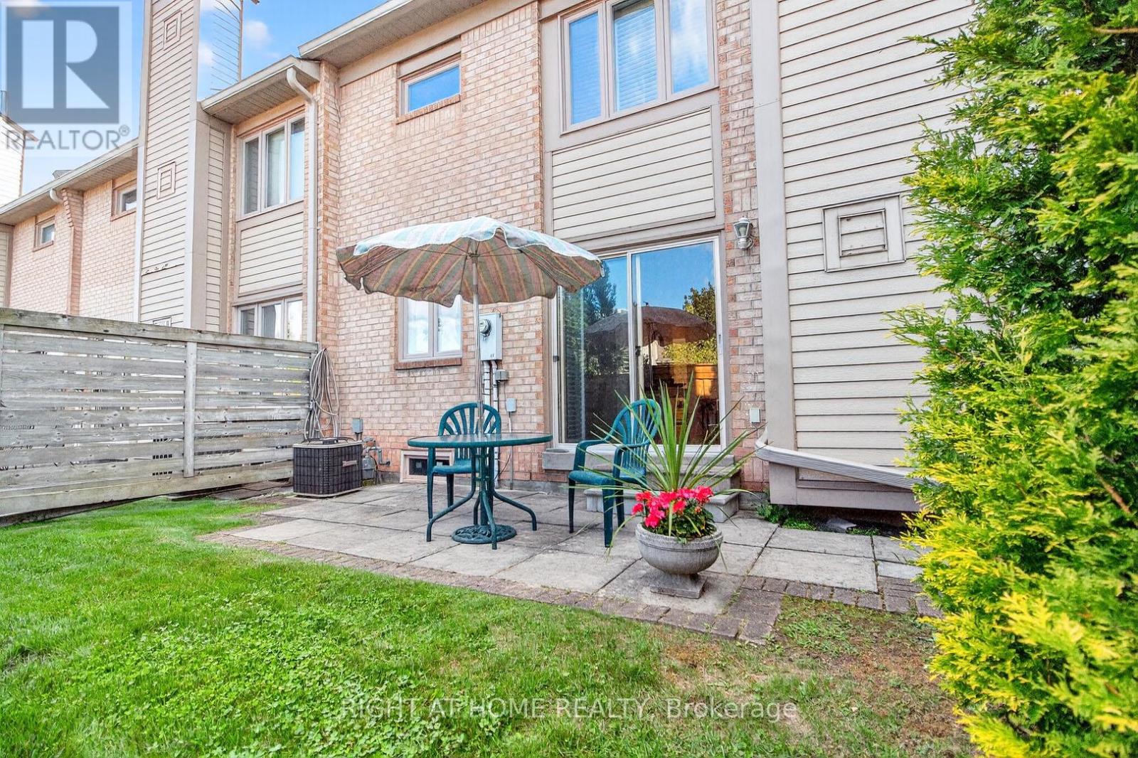 63 - 1725 The Chase, Mississauga, Ontario  L5M 4N3 - Photo 23 - W12458320