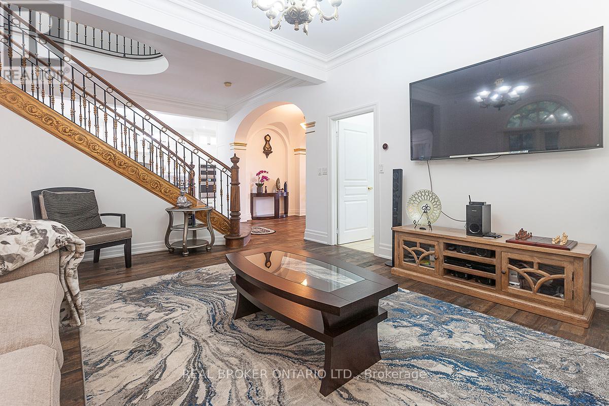 Palgrave Costner Place, Caledon, Ontario  L7E 0C7 - Photo 14 - W12458346