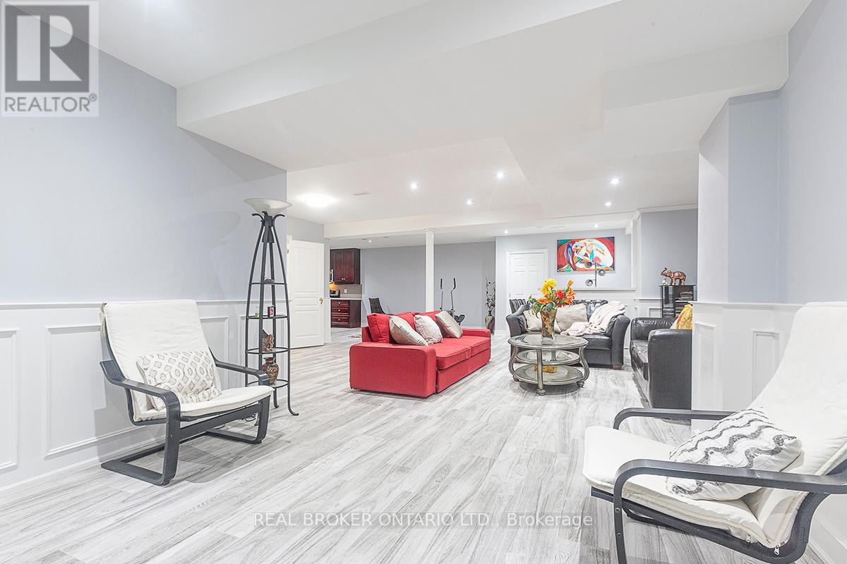 Palgrave Costner Place, Caledon, Ontario  L7E 0C7 - Photo 33 - W12458346