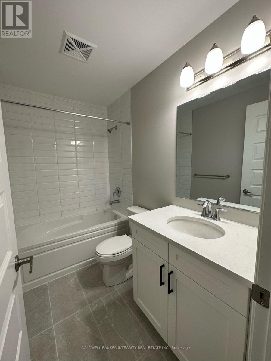 321 - 490 Gordon Krantz Avenue, Milton, Ontario  L9E 1Z5 - Photo 9 - W12458356