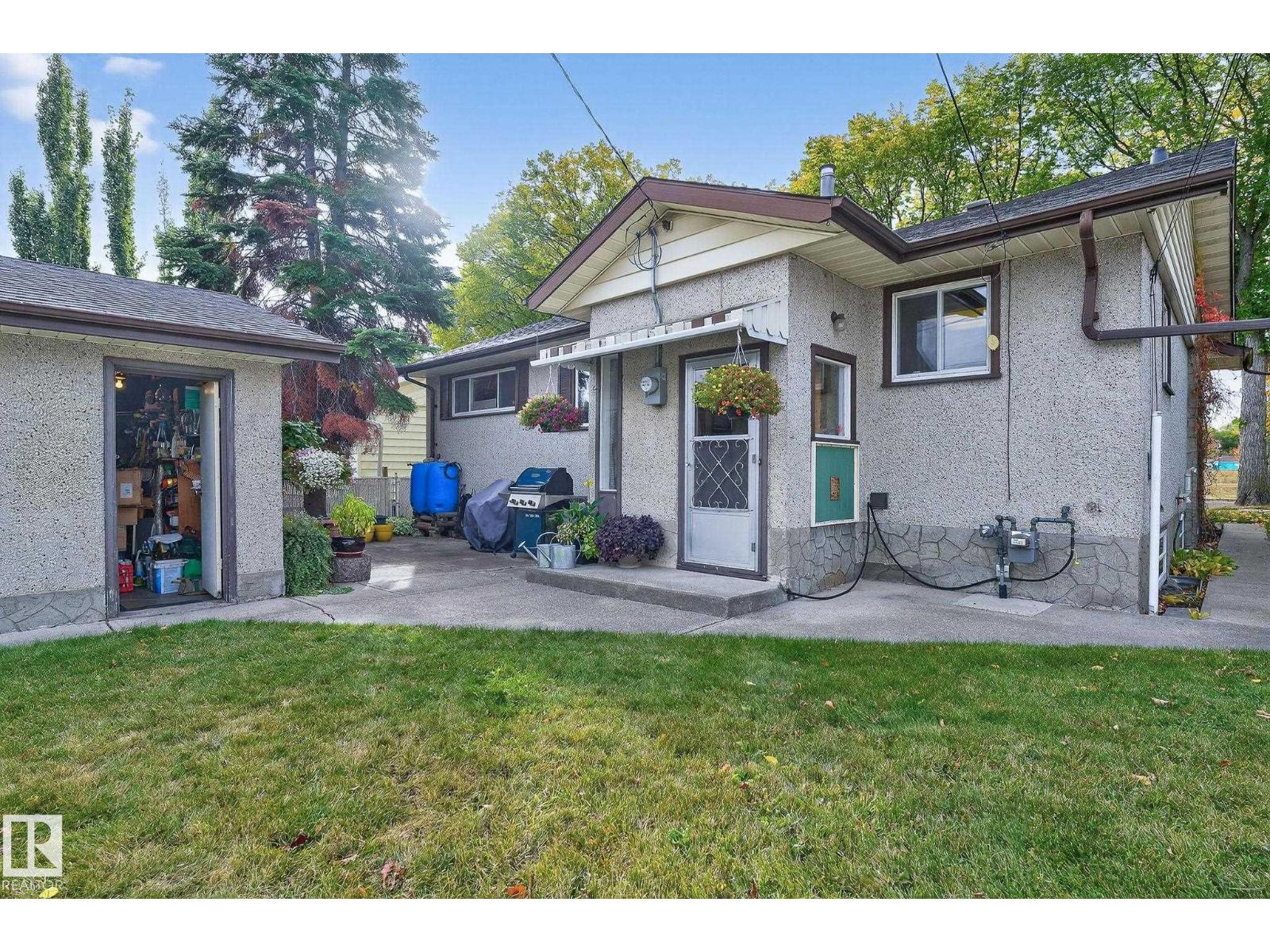 7708 98a Av Nw Nw, Edmonton, Alberta  T6C 0C5 - Photo 11 - E4461824