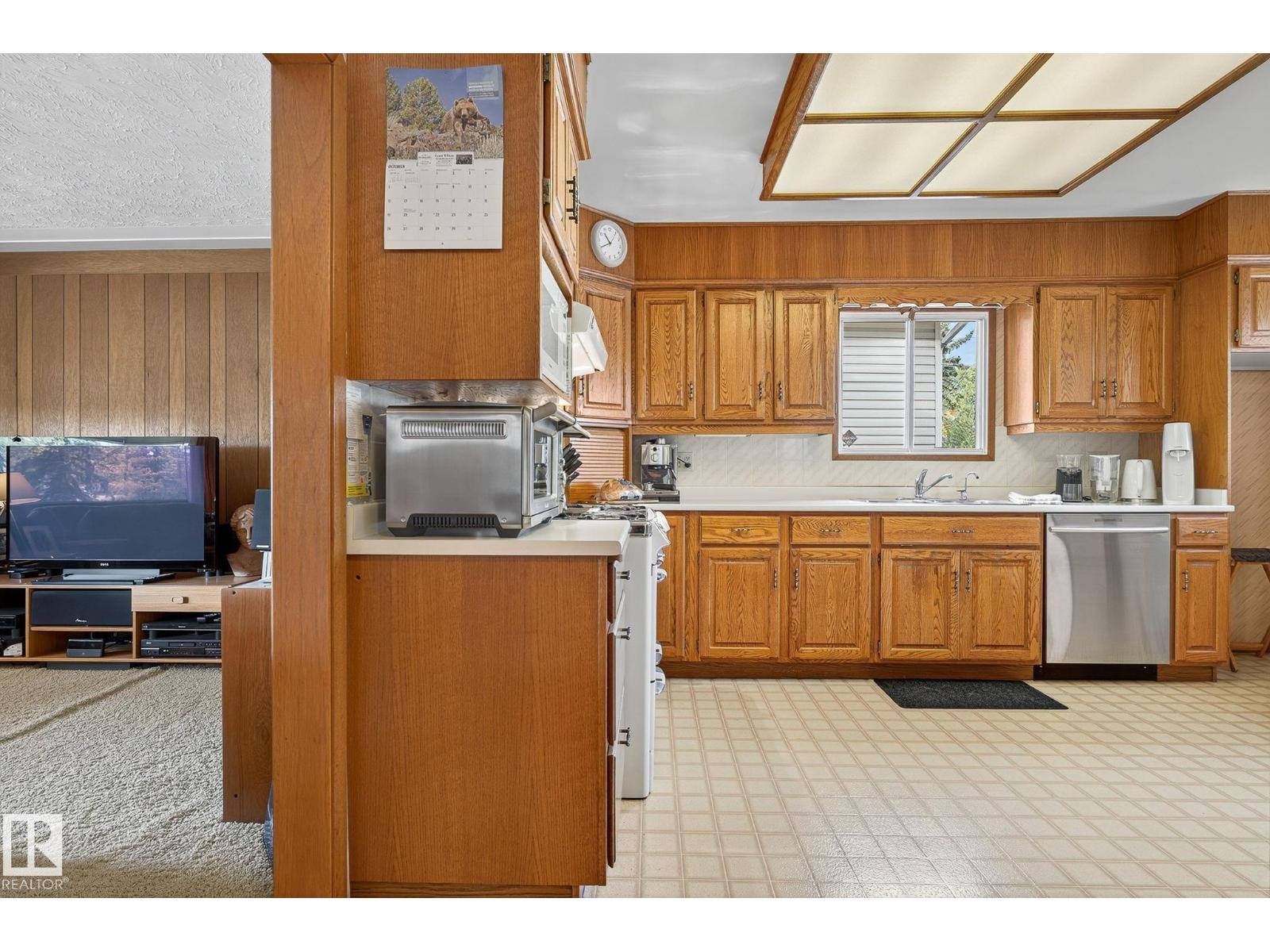 7708 98a Av Nw Nw, Edmonton, Alberta  T6C 0C5 - Photo 41 - E4461824