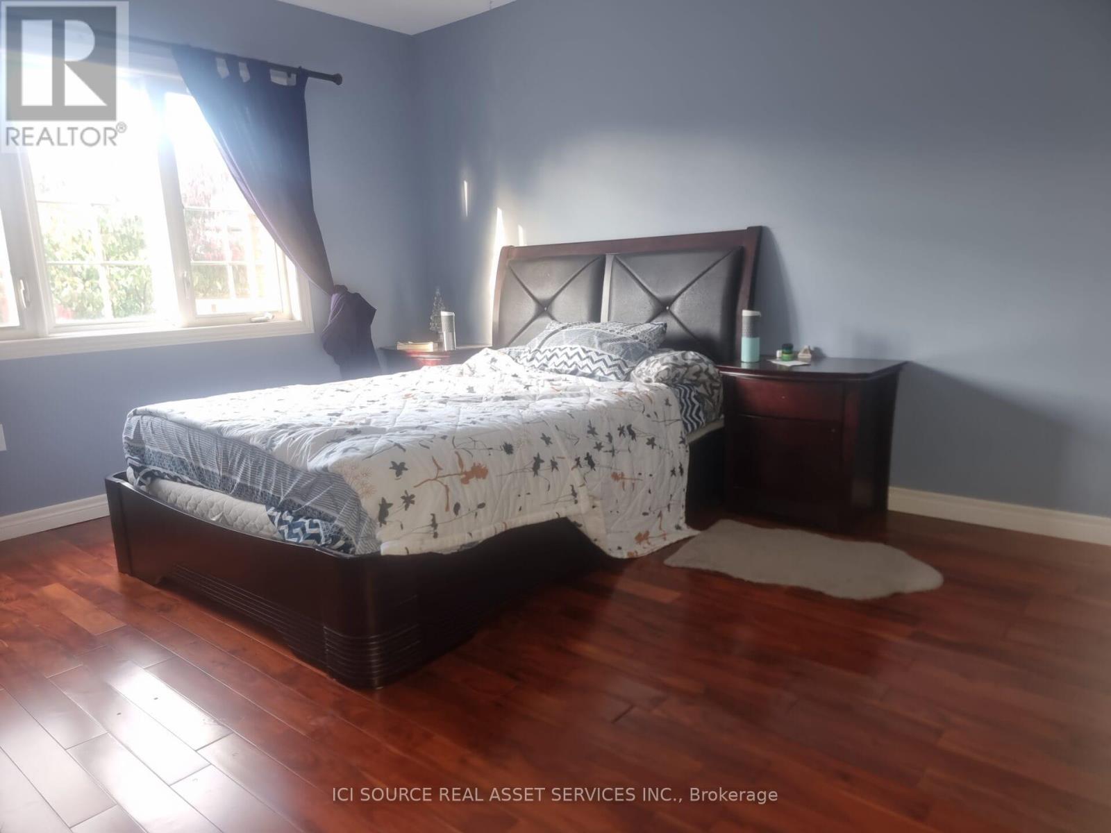 136 Mcarthur Crescent, Guelph, Ontario  N1L 1S3 - Photo 8 - X12458343
