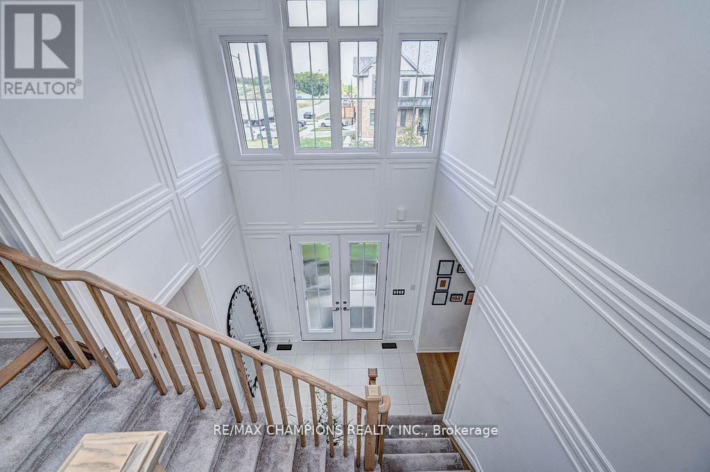 216 Newman Drive, Cambridge, Ontario  N1S 4Y6 - Photo 17 - X12458352